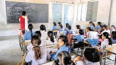 The education department has issued schools a list of pre-selected individuals, allegedly workers of the Aam Aadmi Party (AAP). (HT Photo) The education department has issued schools a list of pre-selected individuals, allegedly workers of the Aam Aadmi Party (AAP). (HT Photo)