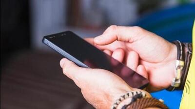 The first smartphone came into being in the early 1993, when IBM’s Simon added email and fax to a phone’s capability. (Representative photo) The first smartphone came into being in the early 1993, when IBM’s Simon added email and fax to a phone’s capability. (Representative photo)