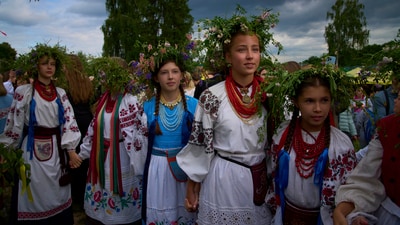 Young women dressed in traditional Ukrainian clothing dance in circle during a traditional midsummer celebration in Pyrohiv, Ukraine, outside of Kyiv, Saturday, June 21, 2025. (AP Photo/Efrem Lukatsky) (AP) Young women dressed in traditional Ukrainian clothing dance in circle during a traditional midsummer celebration in Pyrohiv, Ukraine, outside of Kyiv, Saturday, June 21, 2025. (AP Photo/Efrem Lukatsky) (AP)