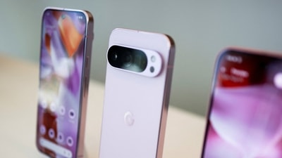 Google Pixel 10 series could look a lot like the Pixel 9 phones. ((Manuel Orbegozo/Reuters))