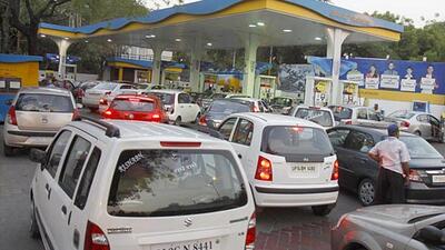 The directive, announced in March, prohibits petrol stations in Delhi from dispensing fuel to ELVs vehicles from July 1. (HT Archive) The directive, announced in March, prohibits petrol stations in Delhi from dispensing fuel to ELVs vehicles from July 1. (HT Archive)