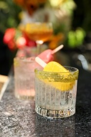 This popsicle-infused cocktail is the coolest drink in town This popsicle-infused cocktail is the coolest drink in town
