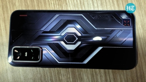 Infinix GT 30 Pro Cyber Mecha 2.0. (Ijaj Khan/HT) Infinix GT 30 Pro Cyber Mecha 2.0. (Ijaj Khan/HT)