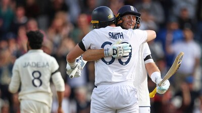 Joe Root (53 not out) and Jamie Smith (44 not out) took England over the line with an unbeaten 71-run partnership for the fifth wicket. (AP) Joe Root (53 not out) and Jamie Smith (44 not out) took England over the line with an unbeaten 71-run partnership for the fifth wicket. (AP)
