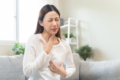 Those who struggle with acid reflux may benefit from alkaline water. (Shutterstock) Those who struggle with acid reflux may benefit from alkaline water. (Shutterstock)