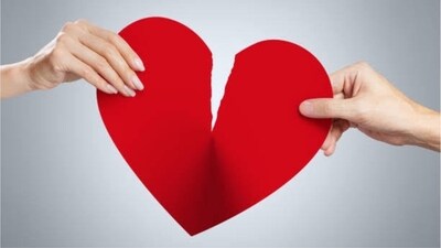 A relationship’s end starts two years before it gets terminated. (Pexels)