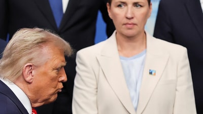 U.S. President Donald Trump and Danish Prime Minister Mette Frederiksen gather for a family photo during a NATO leaders summit in The Hague, Netherlands June 25, 2025. REUTERS/Christian Hartmann/Pool (REUTERS)