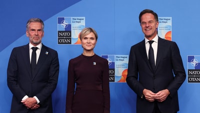 Iceland's Prime Minister Kristrun Frostadottir, NATO Secretary General Mark Rutte and Dutch Prime Minister Dick Schoof pose for a photo during a NATO summit in The Hague, Netherlands June 25, 2025. REUTERS/Yves Herman (REUTERS)