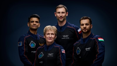The crew will travel to the orbiting laboratory on a new SpaceX Dragon spacecraft. (nasa.gov) The crew will travel to the orbiting laboratory on a new SpaceX Dragon spacecraft. (nasa.gov)