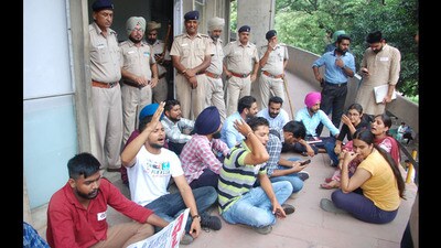 This is first time that PU has sought a blanket affidavit from new students to limit how they protest inside the campus. (HT File) This is first time that PU has sought a blanket affidavit from new students to limit how they protest inside the campus. (HT File)