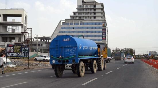 (Representative image) A penalty of nearly ₹5 lakh was also imposed on the hospital after a Sector 9A RWA member alleged the hospital’s unauthorised connection was contributing to local water scarcity, officials claimed. (HT Archive)
