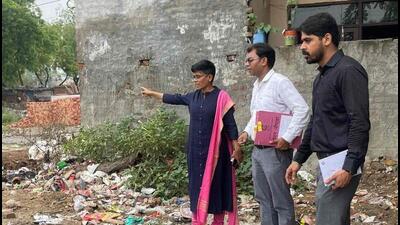 A surprise inspection was conducted by the authority on Wednesday and a penalty was imposed after it was found that the area was littered with garbage and the sanitation standards were unsatisfactory. (HT Photos) A surprise inspection was conducted by the authority on Wednesday and a penalty was imposed after it was found that the area was littered with garbage and the sanitation standards were unsatisfactory. (HT Photos)