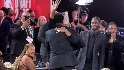 VJ Edgecombe celebrates with his mother Brenda Rolle after being selected as the third pick by the Philadelphia 76ers (IMAGN IMAGES via Reuters Connect)