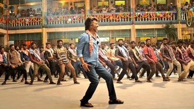 Rajinikanth dances up a storm in the new music video of Chikitu from Coolie. Rajinikanth dances up a storm in the new music video of Chikitu from Coolie.