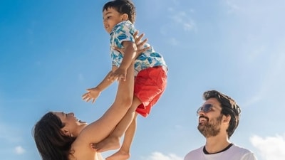 She was there with her husband Gautam Kichlu and their son to celebrate her 40th birthday. She was there with her husband Gautam Kichlu and their son to celebrate her 40th birthday. 