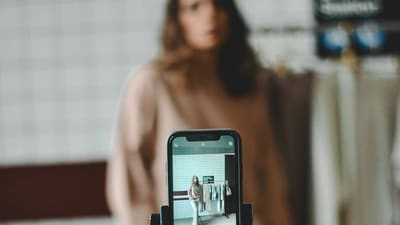After their relationship ended, the woman's ex-partner sent images to her employer, claiming that he was reporting her for “workplace misconduct.” (Representational) After their relationship ended, the woman's ex-partner sent images to her employer, claiming that he was reporting her for “workplace misconduct.” (Representational)