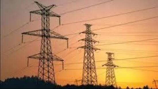 APS Chopra, general secretary of the Karnal body, said that neighbouring states like Uttar Pradesh, Rajasthan and Himachal Pradesh have better industrial policy and a supportive as well as cost-effective environment for the industries (HT File)