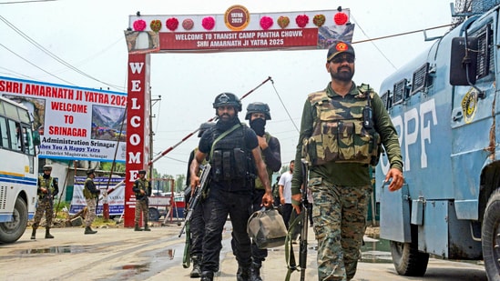 Jammu and Kashmir Police Special Operation Group (SOG) personnel during a mock drill on coordination and emergency response, ahead of the annual Amarnath Yatra, at a transit camp at Pantha Chowk, on the outskirts of Srinagar on Wednesday. (PTI File)