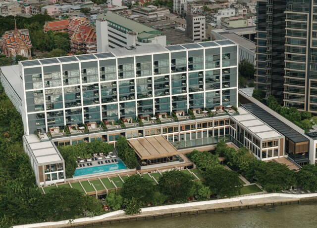 Capella, along the Chao Phraya River, topped the global hotel list.