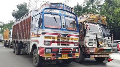 Inter-state gang that stole trucks busted, 6 vehicles recovered Inter-state gang that stole trucks busted, 6 vehicles recovered