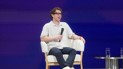 Mark Zuckerberg has been actively looking at hiring new AI experts for Meta. (AP)