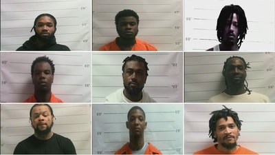 Ten prisoners escaped a New Orleans jail early May 16 after breaking through a wall behind a toilet. (AFP) Ten prisoners escaped a New Orleans jail early May 16 after breaking through a wall behind a toilet. (AFP)