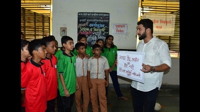 India’s founding fathers saw the opportunity in English proficiency and encouraged its use, without discriminating against local languages. (HT Photo) India’s founding fathers saw the opportunity in English proficiency and encouraged its use, without discriminating against local languages. (HT Photo)