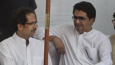 Raj Thackeray quit the undivided Shiv Sena in January 2006, blaming Uddhav Thackeray for promoting him to do so. (HT PHOTO/FILE) Raj Thackeray quit the undivided Shiv Sena in January 2006, blaming Uddhav Thackeray for promoting him to do so. (HT PHOTO/FILE)