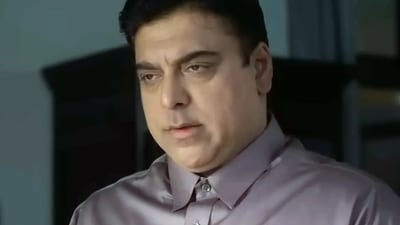 Ram Kapoor in Mistry Ram Kapoor in Mistry