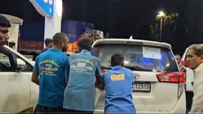 The affected vehicles were towed away and the petrol pump was sealed. (X/PTI) The affected vehicles were towed away and the petrol pump was sealed. (X/PTI)