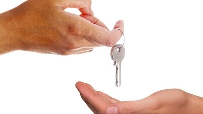 A Chennai-based landlord rejected renting his flat to a non-beg eater and it has sparked a debate on social media A Chennai-based landlord rejected renting his flat to a non-beg eater and it has sparked a debate on social media
