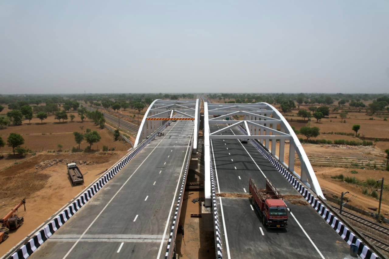 The app will inform motorists about the route which will attract least amount of toll between Delhi and Lucknow. (HT PHOTO) The app will inform motorists about the route which will attract least amount of toll between Delhi and Lucknow. (HT PHOTO)