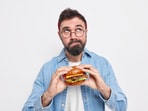 Eric Berg says when you eat without feeling hungry, it can cause you to feel hungry later. (Representative picture: Freepik) Eric Berg says when you eat without feeling hungry, it can cause you to feel hungry later. (Representative picture: Freepik)