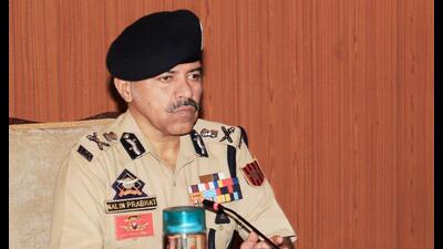 Jammu and Kashmir director general of police Nalin Prabhat chairing a high-level security review meeting on Saturday. (HT Photo) Jammu and Kashmir director general of police Nalin Prabhat chairing a high-level security review meeting on Saturday. (HT Photo)