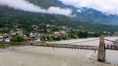 Swollen beas river following heavy monsoon rainfall, in Kullu district, Himachal Pradesh, Sunday, June 29, 2025. (PTI)