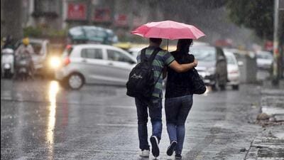 The IMD said that the onset of monsoon over Delhi was delayed by two days from its normal date of June 27 (HT Photo/ Representative photo) The IMD said that the onset of monsoon over Delhi was delayed by two days from its normal date of June 27 (HT Photo/ Representative photo)