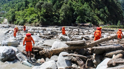 Kullu: Search operation underway for missing people following flash floods triggered by cloudbursts on Wednesday, in Sainj vally of Kullu district. (PTI) Kullu: Search operation underway for missing people following flash floods triggered by cloudbursts on Wednesday, in Sainj vally of Kullu district. (PTI)
