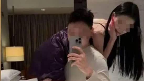 A former Xiaomi employee has been accused of having 200 extra-marital affairs (Weibo)