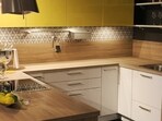 A Bengaluru tenant has sparked a discussion on the social media platform Reddit after his landlord deducted more than 60% of his  <span class='webrupee'>₹</span>1 lakh security deposit over rusty kitchen rack and brokerage fee. (Representational Image)