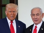 US President Donald Trump welcomes Israeli Prime Minister Benjamin Netanyahu at the entrance of the White House