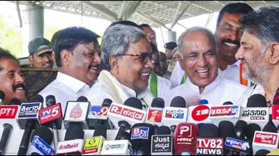 Chief minister Siddaramaiah and deputy chief minister DK Shivakumar address a press conference in Mysuru on Monday. (ANI) Chief minister Siddaramaiah and deputy chief minister DK Shivakumar address a press conference in Mysuru on Monday. (ANI)