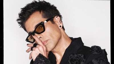 Karan Johar talks abou Bollywood's WhatsApp groups. (Photo: Instagram/karanjohar) Karan Johar talks abou Bollywood's WhatsApp groups. (Photo: Instagram/karanjohar)