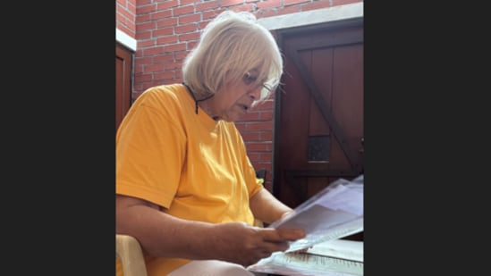 A senior citizen lost her savings to scammers posing as law enforcement, using fear and isolation in a rising digital scam targeting the elderly. (LinkedIn/Richa Goswami )