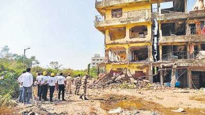 41 illegal Vasai buildings: ED conducts searches at premises of architect, civic engineers 41 illegal Vasai buildings: ED conducts searches at premises of architect, civic engineers