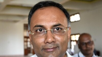 Dinesh Gundu Rao has asked the experts panel to submit a report within 10 days. (HT File) Dinesh Gundu Rao has asked the experts panel to submit a report within 10 days. (HT File)