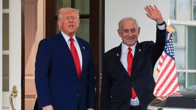 US President Donald Trump (L) with Israeli Prime Minister Benjamin Netanyahu in the White House, in Washington, US. (File) (Reuters)