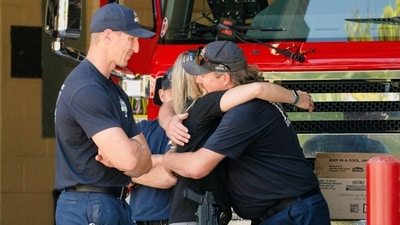 Law enforcement officers gather at Cherry Hill Park after multiple firefighters were attacked when responding to a fire in the Canfield Mountain area outside Coeur d’Alene, Idaho, U.S. June 29, 2025.  REUTERS/Young Kwak (REUTERS)