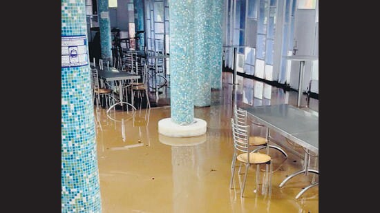 An official of the canteen management committee, requesting anonymity, said that a complaint has been sent to the engineering department a number of times but no action has been taken. (HT Photo)