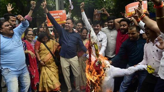 Shiv Sena (UBT) workers protest against the imposition of Hindi in schools (Anshuman Poyrekar/ Hindustan Times)