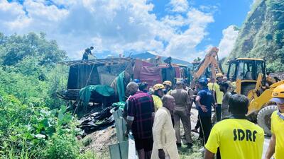 A truck carrying 18 pilgrims overturned near Khedi on the Rishikesh-Chamba highway in Uttarakhand on Wednesday morning (Representative photo) A truck carrying 18 pilgrims overturned near Khedi on the Rishikesh-Chamba highway in Uttarakhand on Wednesday morning (Representative photo)